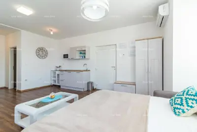 Kuća u Medulinu, 6 apartmana i bazen - 20