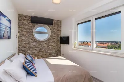 Kuća u Medulinu, 6 apartmana i bazen - 4