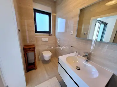 Vila 244 m², Murter - bazen i pogled na more - 18