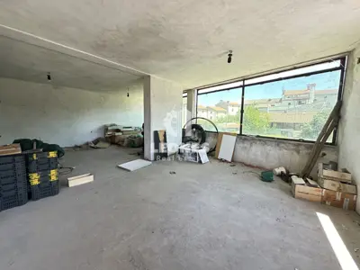 Kuća 300 m², Brtonigla - centar i pogled na more - 7