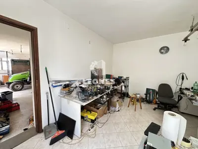 Kuća 300 m², Brtonigla - centar i pogled na more - 15