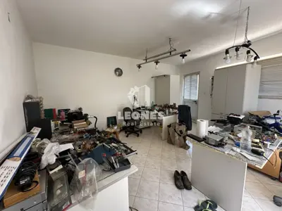 Kuća 300 m², Brtonigla - centar i pogled na more - 10