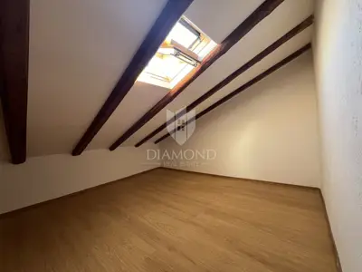Wohnung 46 m², Poreč Zentrum - 2 Schlafzimmer und Loggia