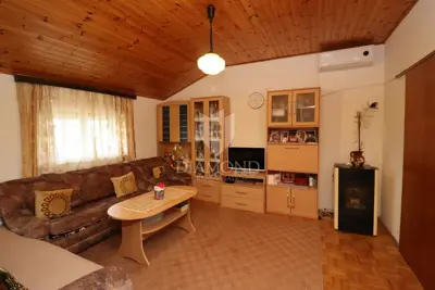 Stan 46 m², Poreč centar - 2 spavaće sobe i lođa - 5