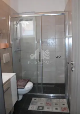 Kuća 550 m², Maslenica - prvi red do mora - 8