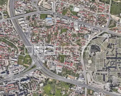 Građevinsko zemljište 587 m², Dragovode, mirna obiteljska četvrt