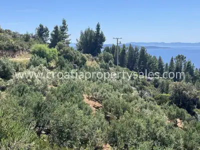 Grundstück, Hvar, 1 564 m², 385 000 €