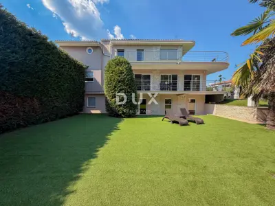 House for sale in Pobri, 210 m² - 3