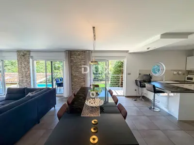 House for sale in Pobri, 210 m² - 19