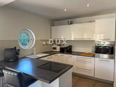 House for sale in Pobri, 210 m² - 22