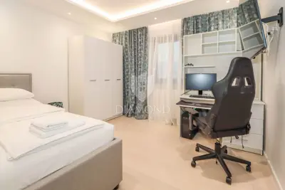 Villa 248 m², Rovinj - heated pool and summer kitchen - 22
