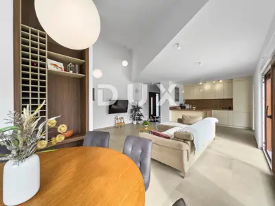 Vila 100 m², Krnica - bazen i pogled na more - 11