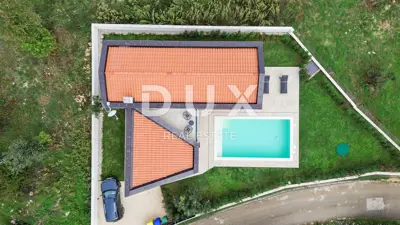 Vila 100 m², Krnica - bazen i pogled na more - 2
