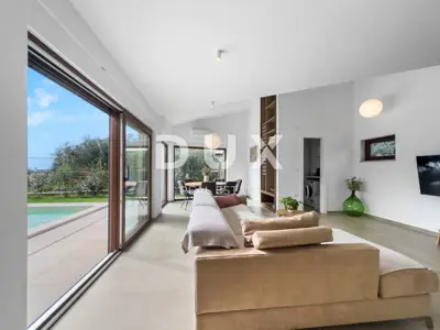 Vila 100 m², Krnica - bazen i pogled na more - 10