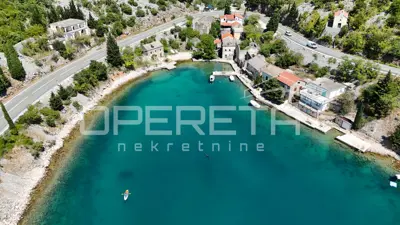 Kuća 140 m², Lisarica - dva veza u dvorištu - 4