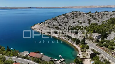 Kuća 140 m², Lisarica - dva veza u dvorištu - 2