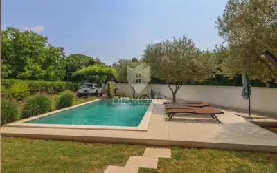 Haus in Krnica, privater Pool und gepflegter Hof - 3