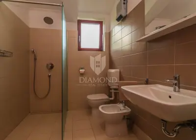 Haus in Krnica, privater Pool und gepflegter Hof - 14