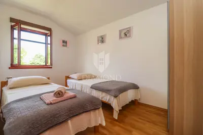 Haus in Krnica, privater Pool und gepflegter Hof - 13