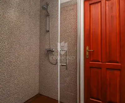 Haus in Krnica, privater Pool und gepflegter Hof - 10