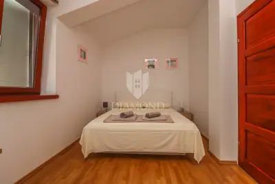 Haus in Krnica, privater Pool und gepflegter Hof - 12