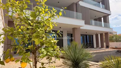 Apartment for sale in Brodarica, 382,1 m² - 9