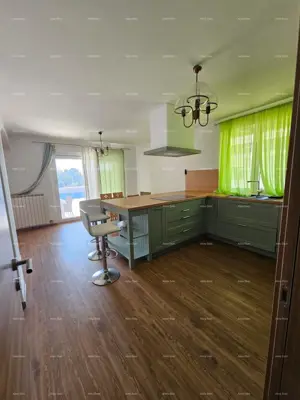 Kuća 400 m², Banjole - 3 stana i vanjski apartman - 18