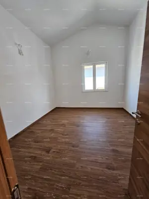 Kuća 400 m², Banjole - 3 stana i vanjski apartman - 7