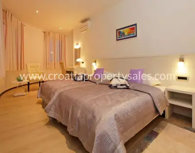 Haus, Brač, 294 m², 1 750 000 € - 10