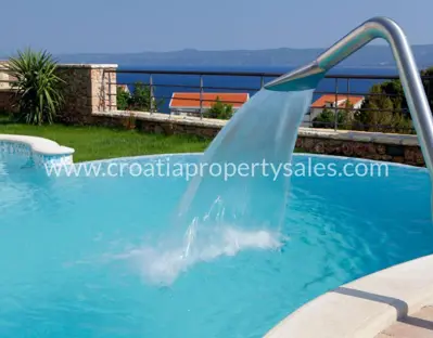 Haus, Brač, 294 m², 1 750 000 € - 2