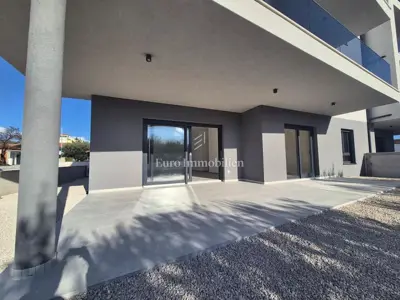 Apartment, Tribunj, ground floor, 2 bedrooms and covered terrace - 3