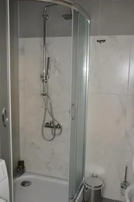Completely renovated old stone house - 18