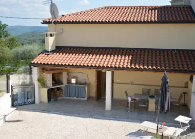 Haus zum Kauf in Poreč, 100,1 m²