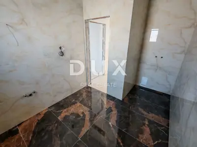 ZADAR, VRSI - Erstklassige Villa mit Pool! Garage, 4 Schlafzimmer, 4 Badezimmer - 10