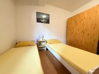 Apartman 64 m², Stara Novalja - 2 spavaće sobe i terasa - 15