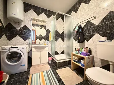 Apartman 64 m², Stara Novalja - 2 spavaće sobe i terasa - 18