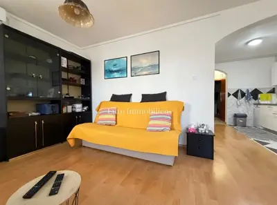 Apartman 64 m², Stara Novalja - 2 spavaće sobe i terasa - 4