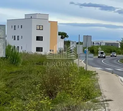 Building plot 492 m², Privlaka - 400 m from the sea - 2