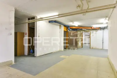 Gewerbeimmobilie zur Miete in Peščenica, 174 m² - 2