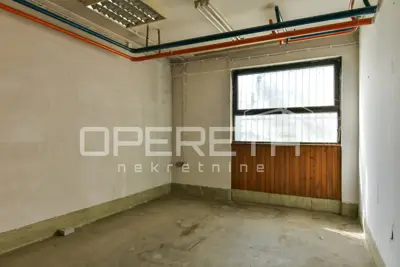 Gewerbeimmobilie zur Miete in Peščenica, 174 m² - 4