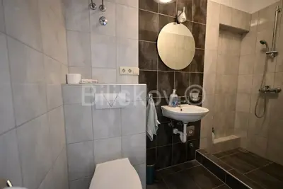 Seget Donji, Gewerberaum 53 m², langfristige Miete - 6