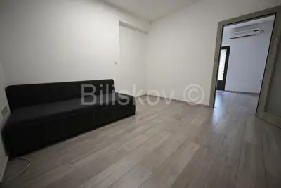 Seget Donji, Gewerberaum 53 m², langfristige Miete - 2