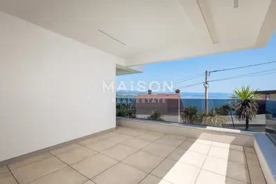 Wohnung 106 m², Opatija - Centar, Terrasse und 2 Garagenplätze - 7