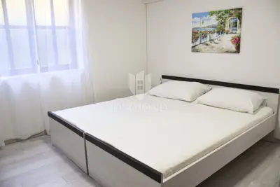 Stan 90 m², centar Poreča - dvije jedinice - 7