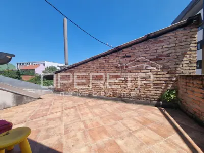 Wohnung zum Kauf in Trešnjevka, 271 m² - 17