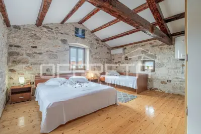 Istra, Umgebung von Poreč - Haus zur langfristigen Miete mit Pool - 13