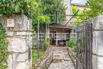 Istra, Umgebung von Poreč - Haus zur langfristigen Miete mit Pool - 21