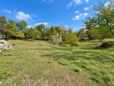 Building plot in Breza - quiet location and sunny terrain