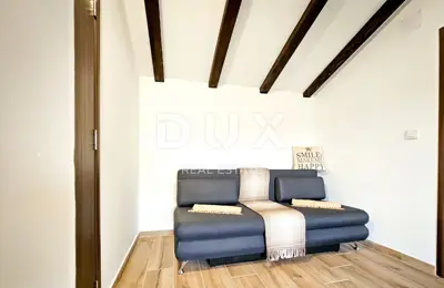Haus 192 m², Lopar - Blick auf den Strand Rajska plaža - 15