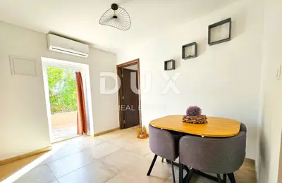 Haus 192 m², Lopar - Blick auf den Strand Rajska plaža - 7